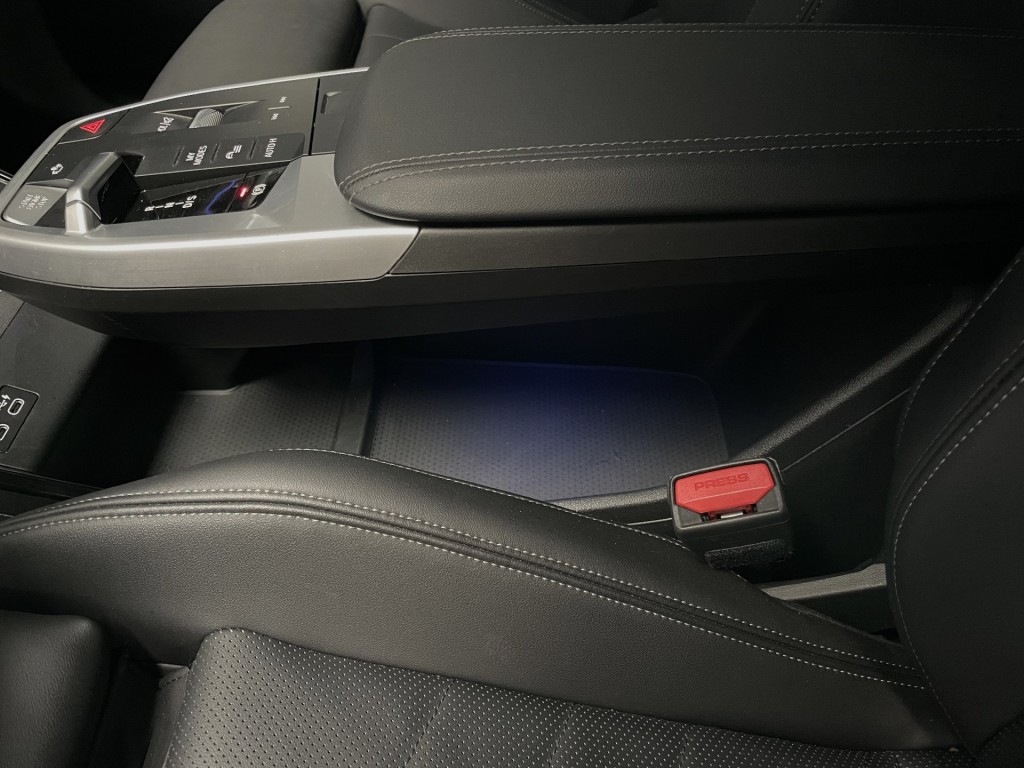 BMW-X1-x-Drive 25e M-SportPro/20 inch/trekhaak/elec stoelen/leer/harman ka