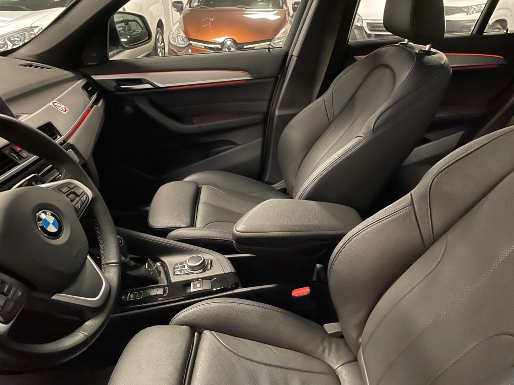 BMW-X1-1.5 SDRIVE 140PK Leder, Navi, Camera, PDC, Cruisecntrl, NIEUWSTA