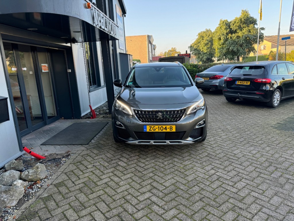 PEUGEOT-3008-1.2 PureTech 131PK Allure, Navi, Climatcntrl, Cruisecntrl, Leder