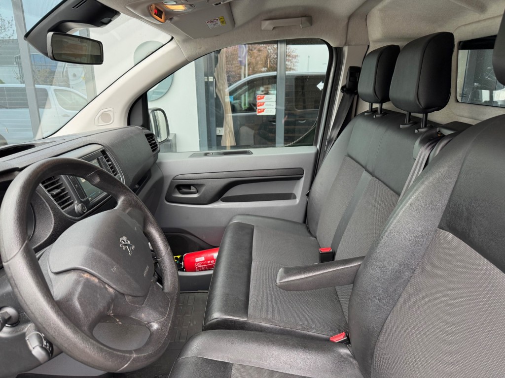 PEUGEOT-EXPERT-1.5 BlueHDI 102PK Lang L2 airco, Cruisecntrl, Schuifdeur, Carkit