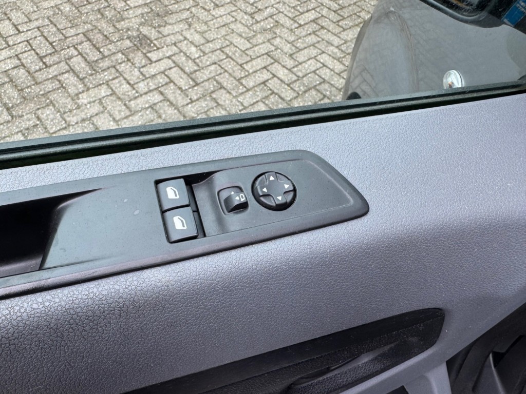 PEUGEOT-EXPERT-1.5 BlueHDI 102PK Lang L2 airco, Cruisecntrl, Schuifdeur, Carkit