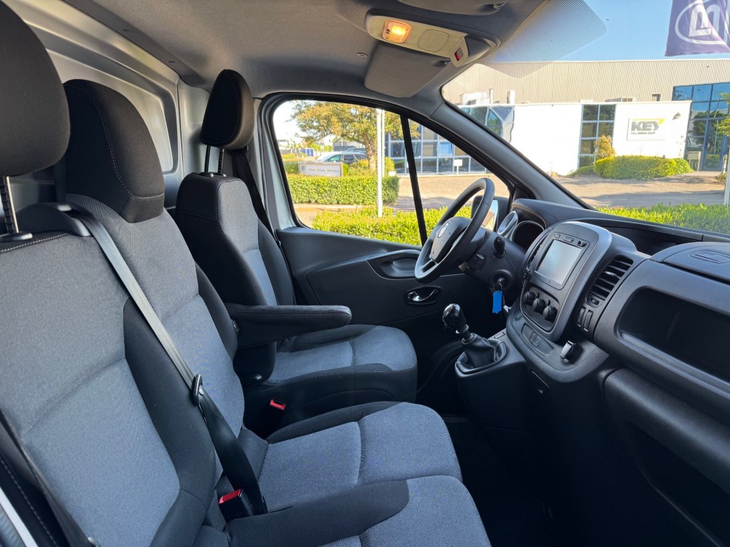 FIAT-TALENTO-1.6 MJ Lang L2 125PK Airo, Navi, Cruisecntrl, Schuifdeur, trekhk