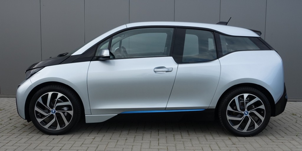 BMW-I3-Comfort Advance 22kWh I NL-Auto I 1e Eig. I SOH 80% I Snellaad I