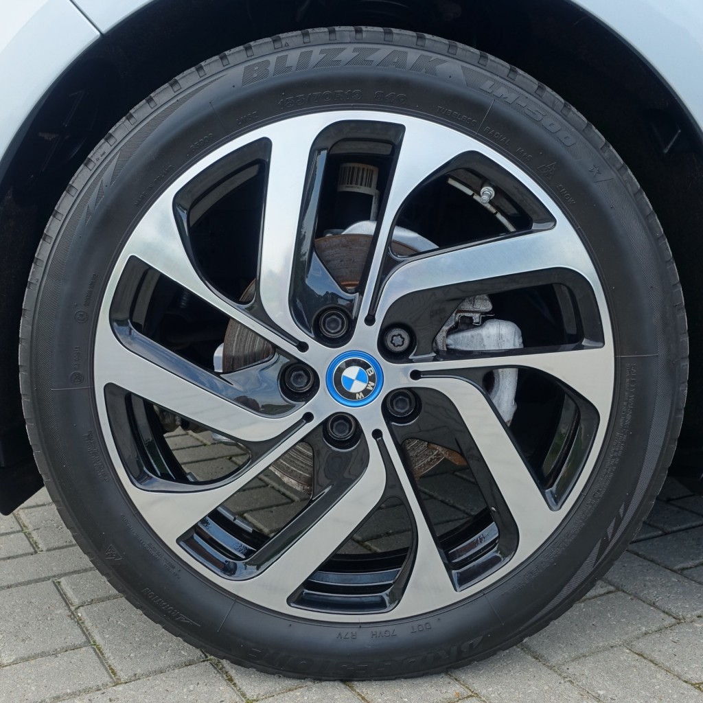 BMW-I3-Comfort Advance 22kWh I NL-Auto I 1e Eig. I SOH 80% I Snellaad I
