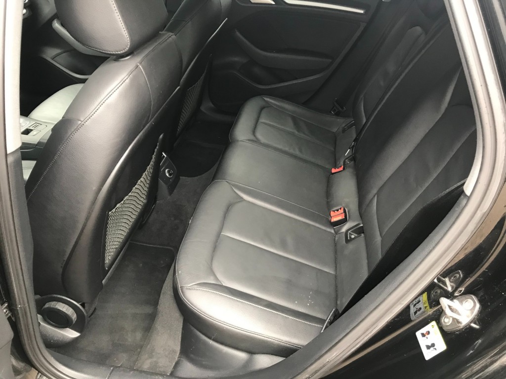 AUDI-A3-35 1.5 TFSI **150pk/automaat/xenon**