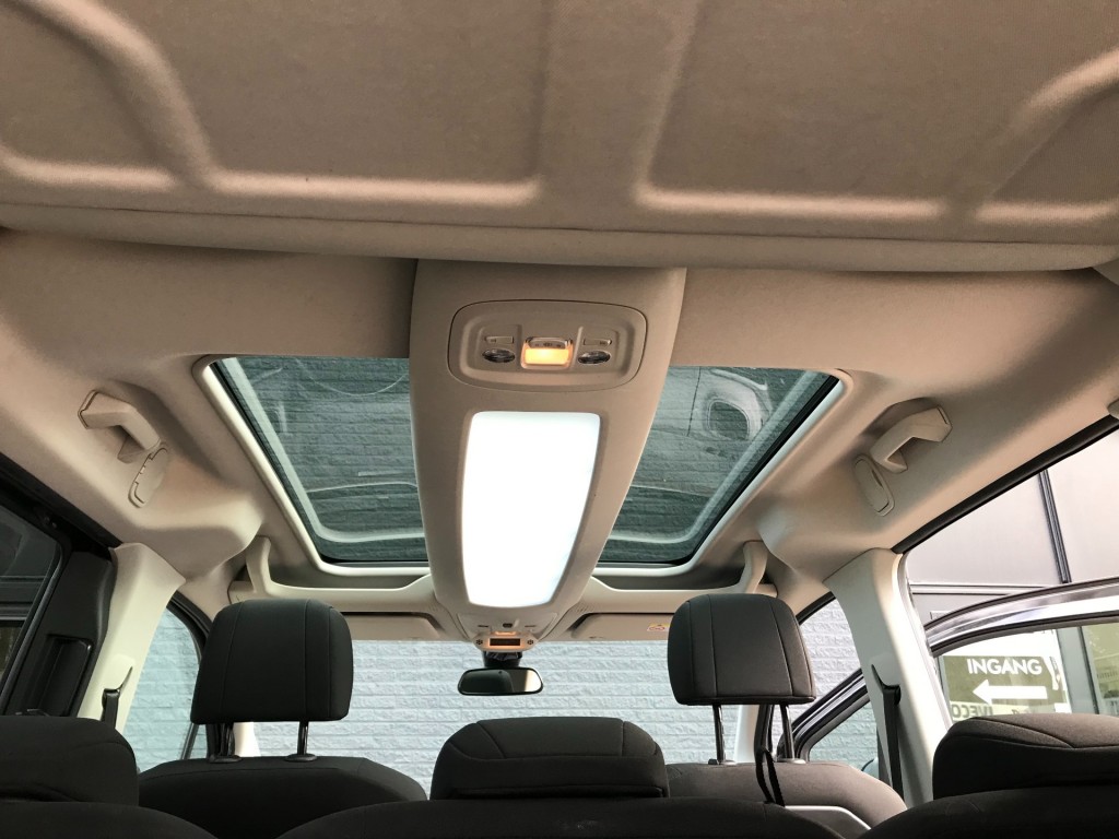 OPEL-COMBO LIFE-1.2 Turbo LIFE **nieuwe db riem/automaat**