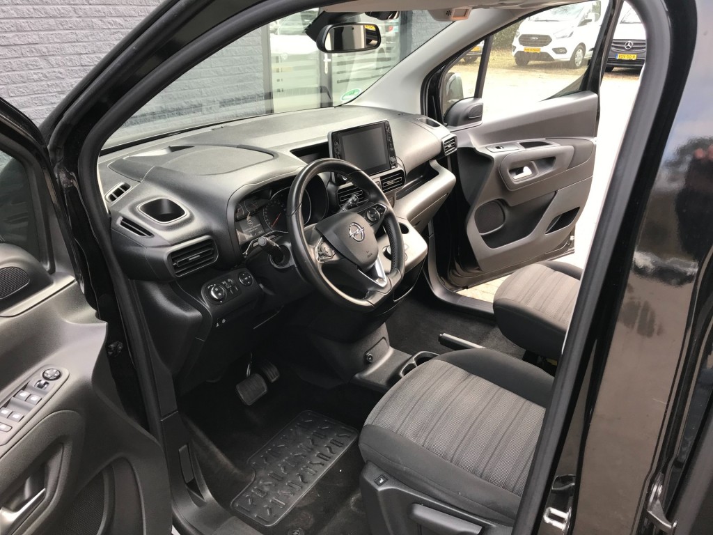 OPEL-COMBO LIFE-1.2 Turbo LIFE **nieuwe db riem/automaat**