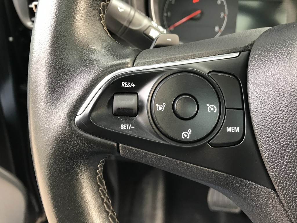 OPEL-COMBO LIFE-1.2 Turbo LIFE **nieuwe db riem/automaat**