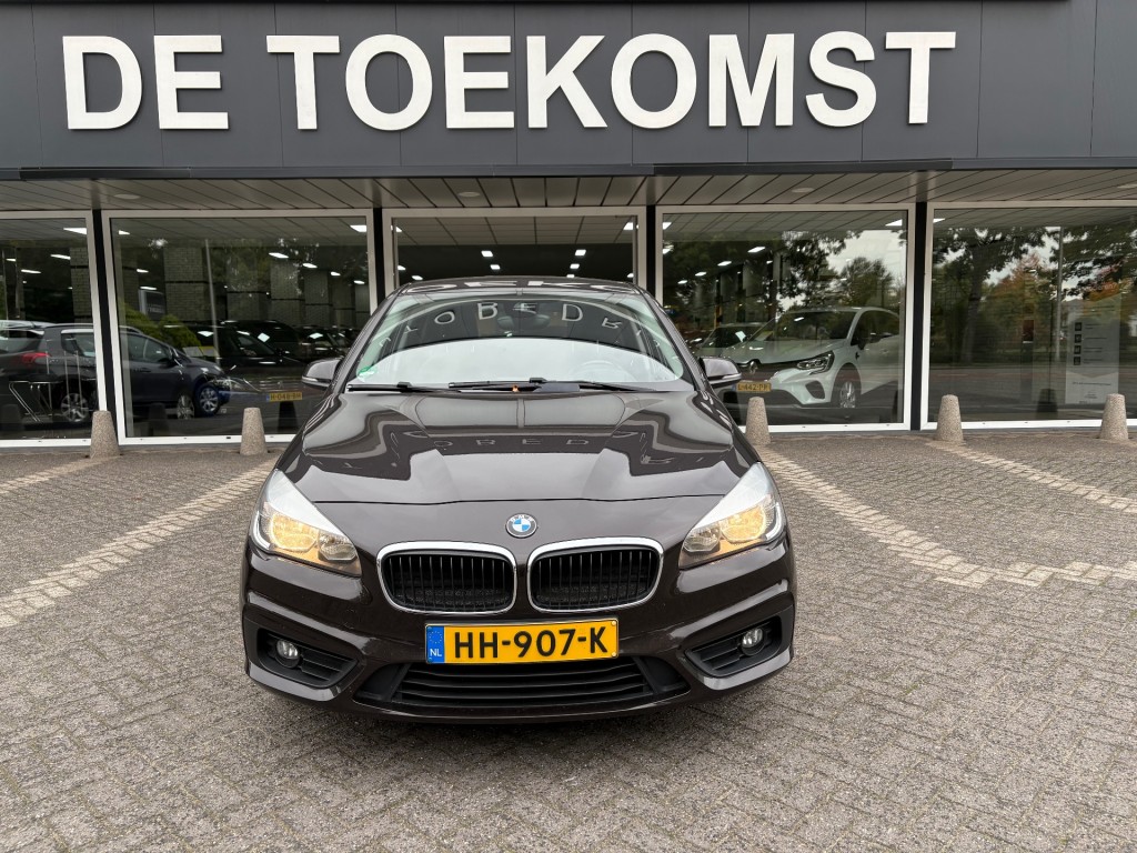BMW-2-SERIE ACTIVE TOURER-216 D Automaat Afn. Trekhaak Navigatie Cruise Airco PDC