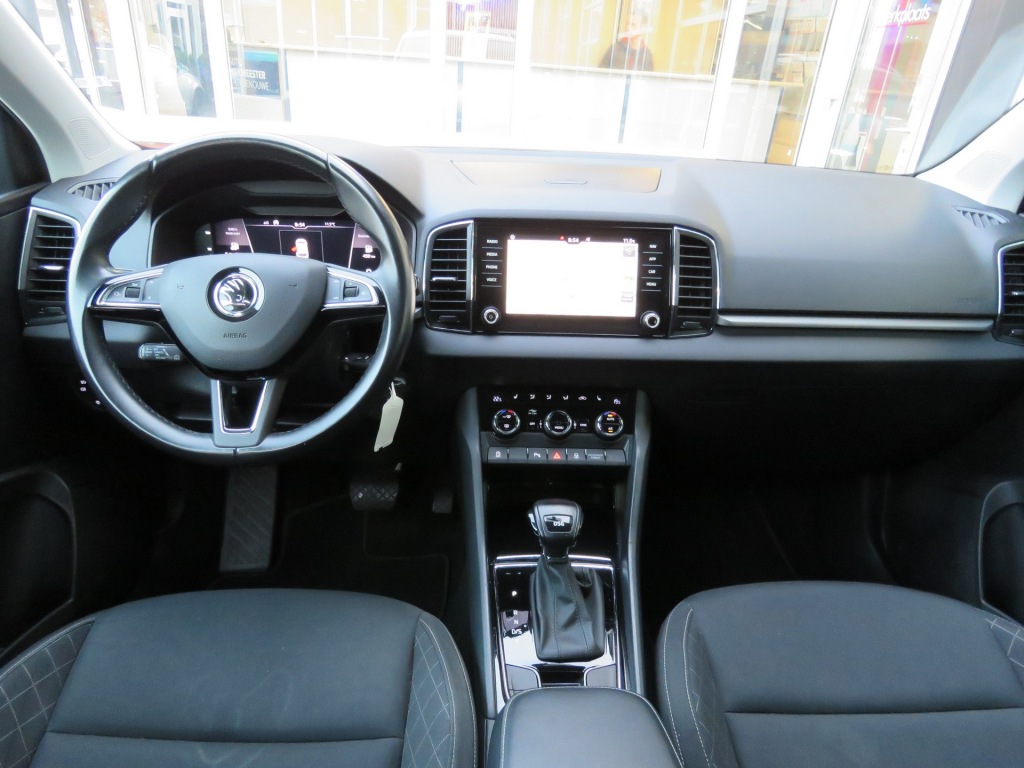 SKODA-KAROQ-1.0 TSI 115pk DSG-aut. Clever Edition / Virtual / Navi / BOVAG g