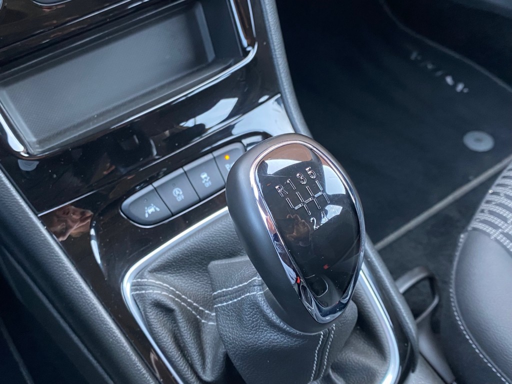 OPEL-ASTRA-1.2 BUSINESS ELEGANCE NAV CRUISE CARPLAY TREK-H CAMERA LMV