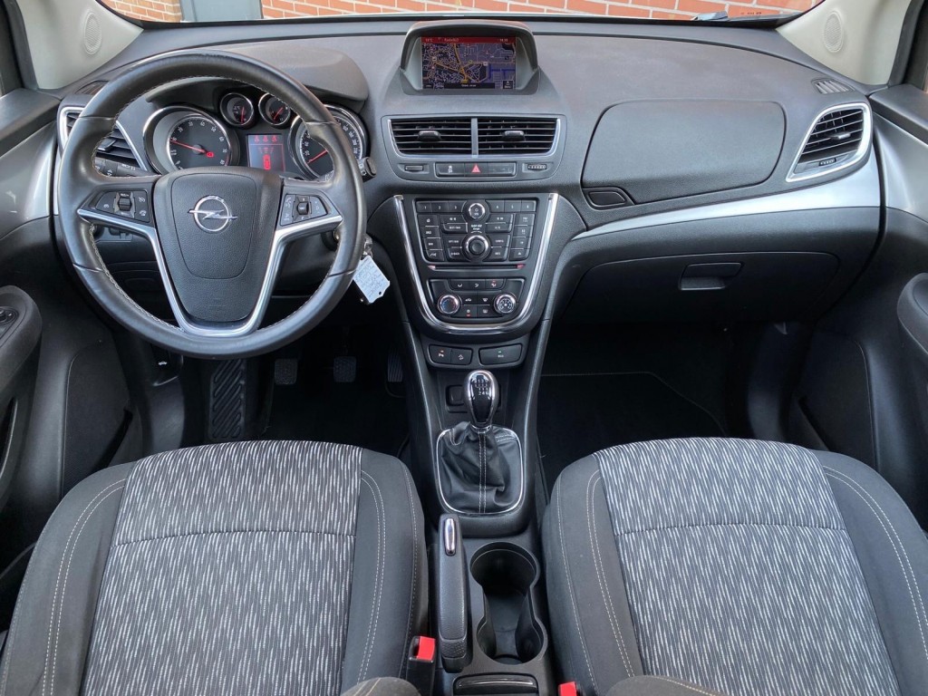 OPEL-MOKKA-1.4 T COSMO NAVI CRUISE CLIMA PDC VOOR EN ACHTER TREKHAAK
