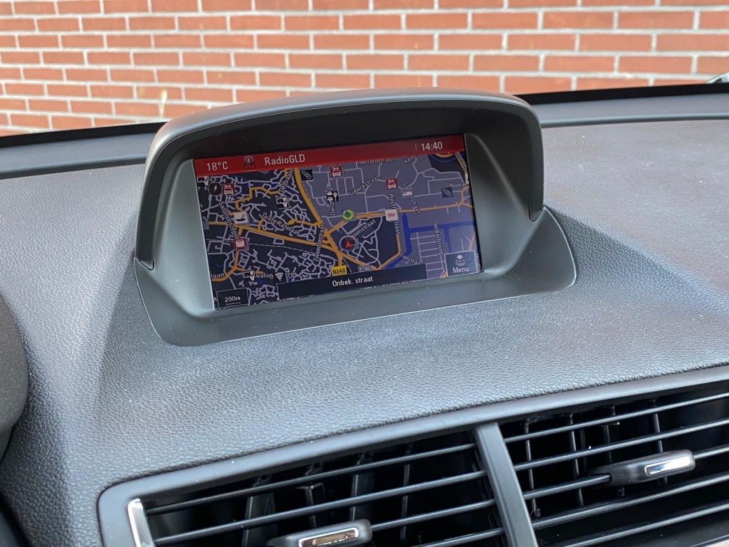 OPEL-MOKKA-1.4 T COSMO NAVI CRUISE CLIMA PDC VOOR EN ACHTER TREKHAAK