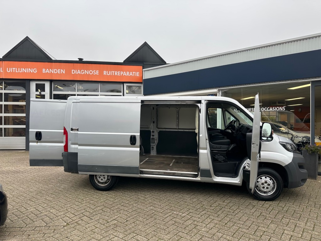 PEUGEOT-BOXER-2.2 HDI 120 L2H1    € 13.128,50 incl. BTW