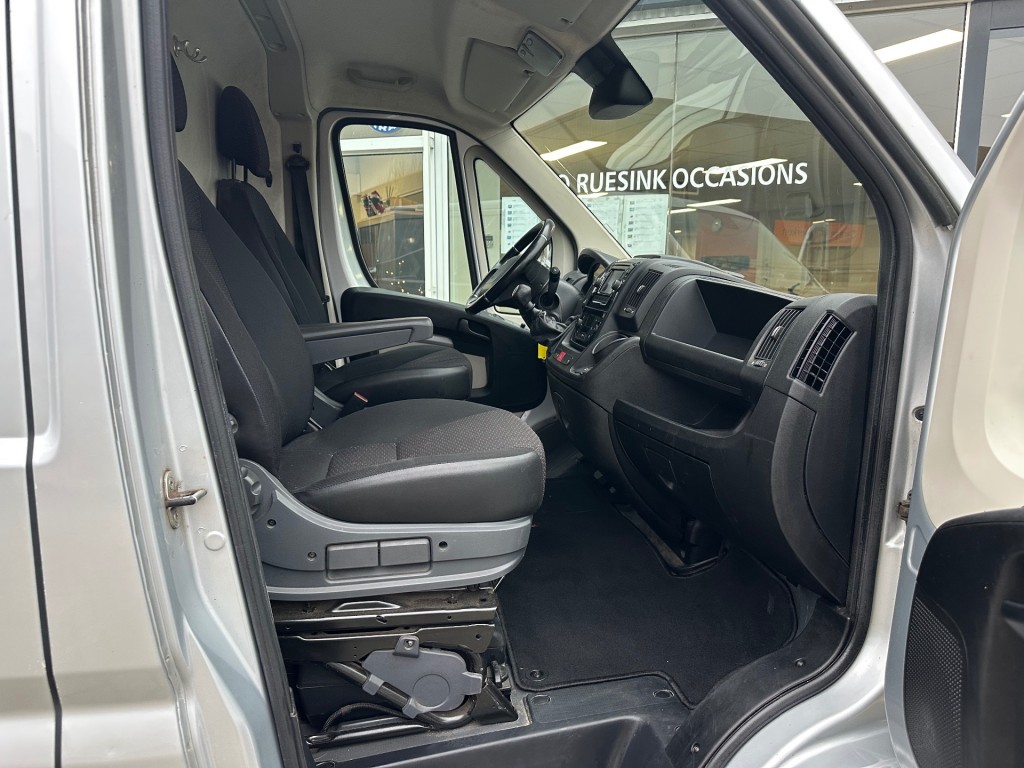 PEUGEOT-BOXER-2.2 HDI 120 L2H1    € 13.128,50 incl. BTW