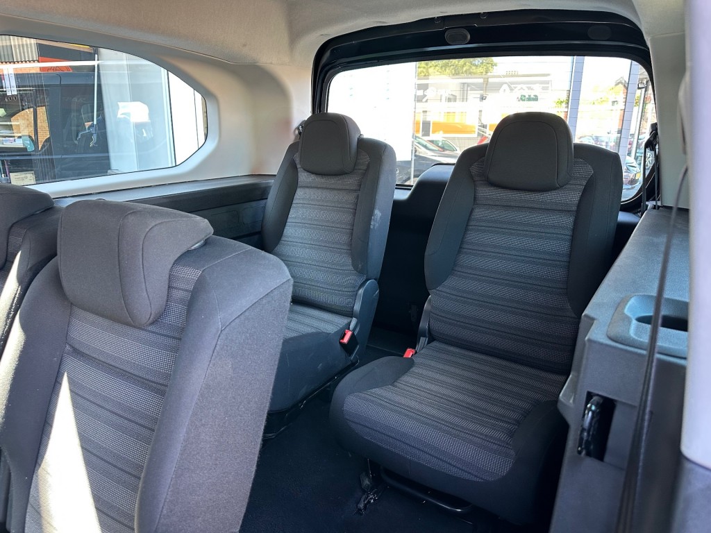 OPEL-COMBO-1.5 LIFE AUT 7 PERSOONS