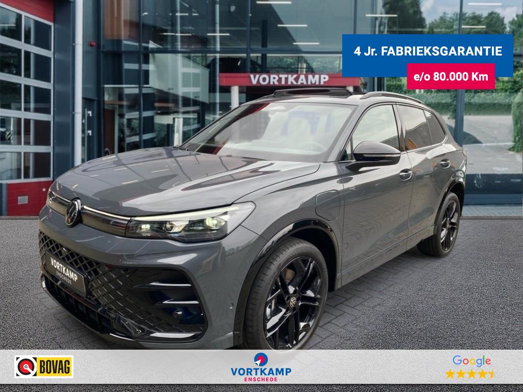 VOLKSWAGEN-TIGUAN-1.5 TSI EHYBRID R-LINE BLACK-OPTIK PANO-DAK/TREKHAAK/LEDER/360-C