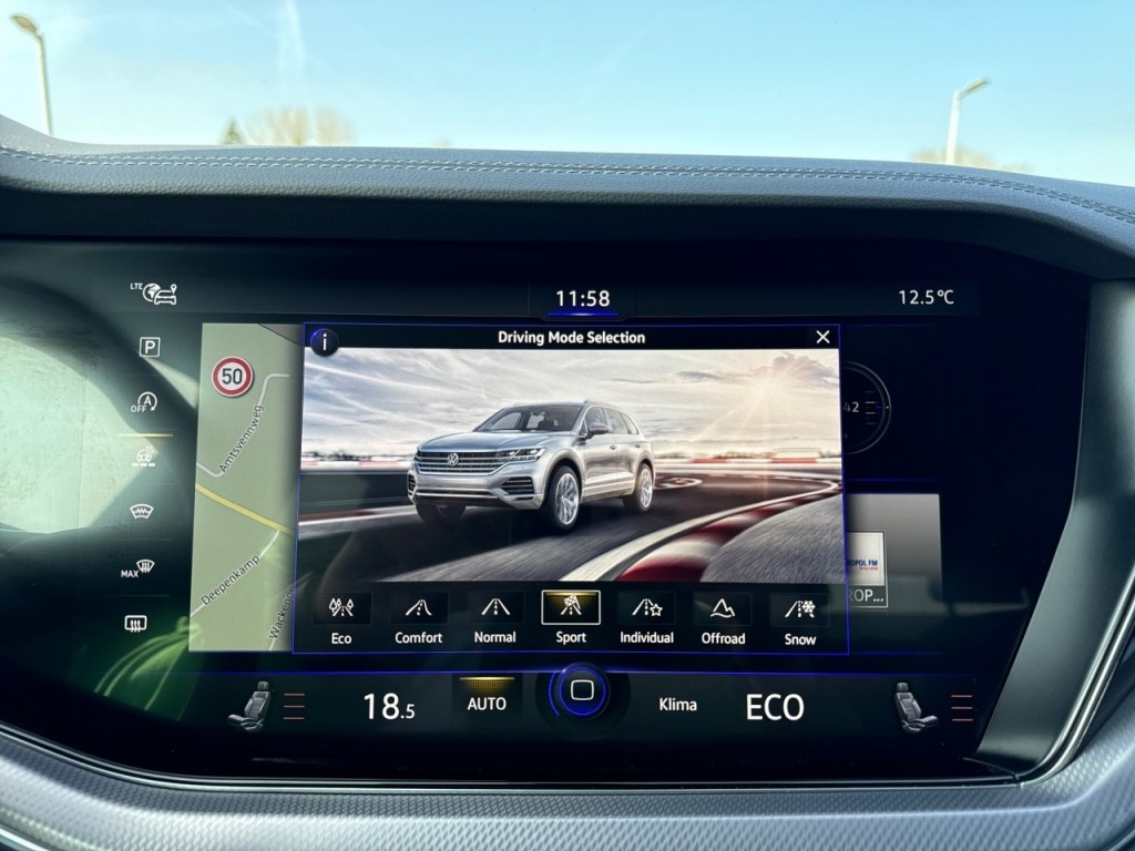VOLKSWAGEN-TOUAREG-3.0 TDI R-LINE 4MOTION PANO-DAK/TREKHAAK/DYNAUDIO/LEDER/NAVI/ACC