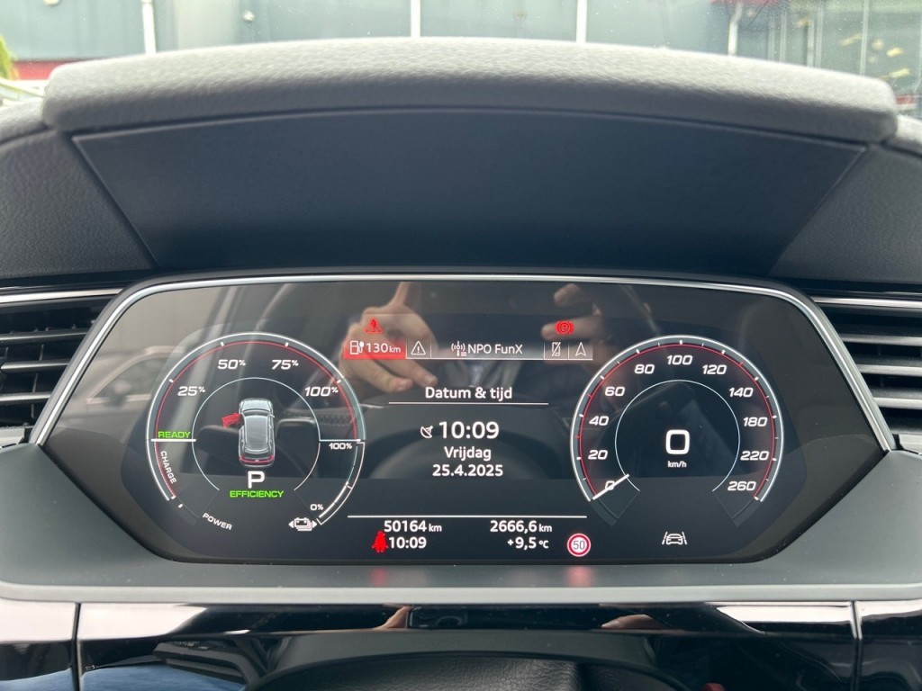 AUDI-E-TRON-50 QUATTRO S-LINE PANO-DAK/CAMERA/B&O/MEMORY/NAVI/ACC/STOELVERW