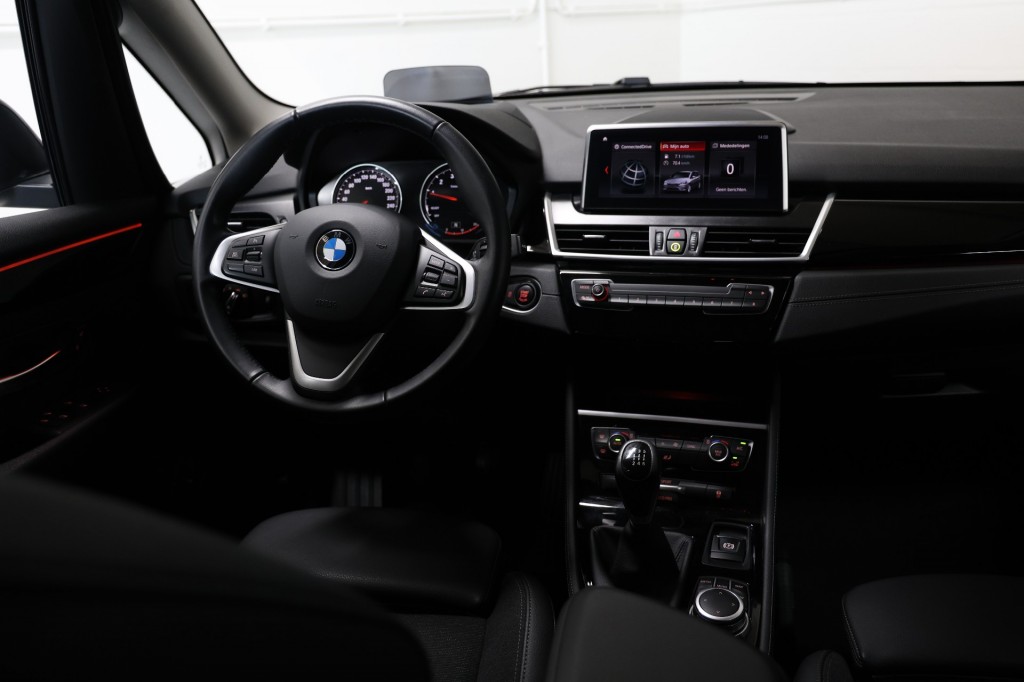 BMW-2-SERIE GRAN TOURER-216i EXECUTIVE SPORT LINE 7P HUD/Trekh/Dealerondh/Led