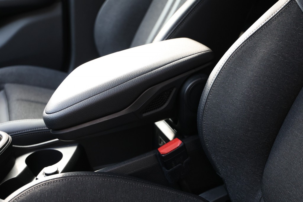 BMW-2-SERIE GRAN TOURER-216i EXECUTIVE SPORT LINE 7P HUD/Trekh/Dealerondh/Led