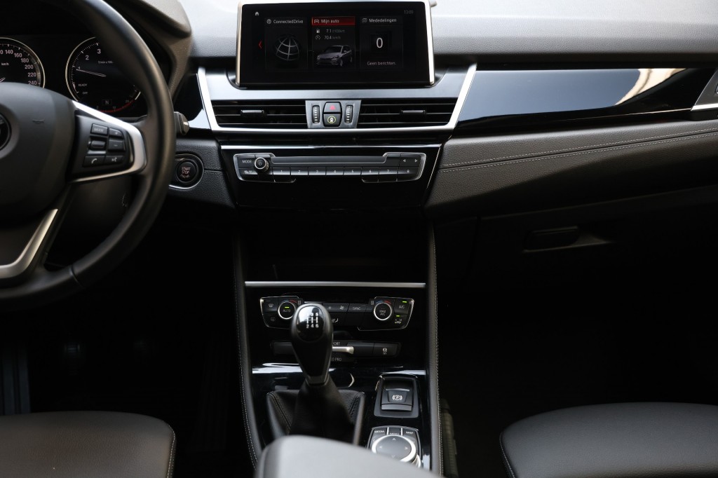 BMW-2-SERIE GRAN TOURER-216i EXECUTIVE SPORT LINE 7P HUD/Trekh/Dealerondh/Led