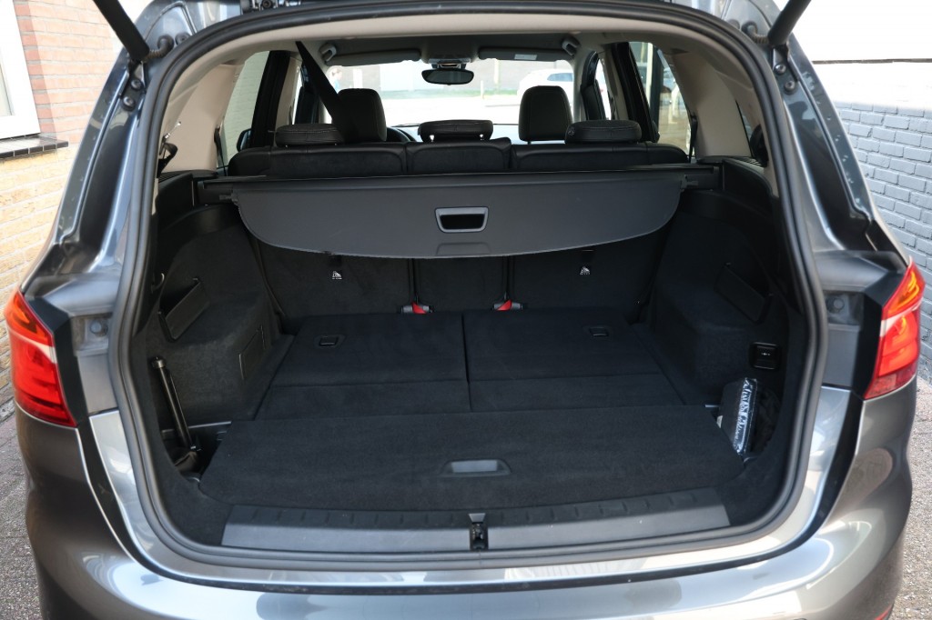 BMW-2-SERIE GRAN TOURER-216i EXECUTIVE SPORT LINE 7P HUD/Trekh/Dealerondh/Led