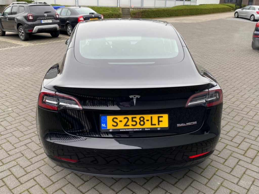 TESLA-MODEL 3-Performance 82kWh (€26.239 ex btw)