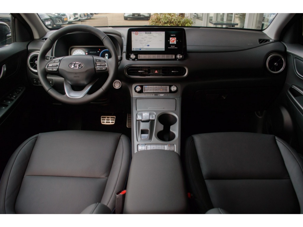 HYUNDAI-KONA-EV Premium 64 kWh   Private lease ?449 pm