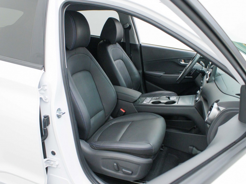 HYUNDAI-KONA-EV Premium 64 kWh   Private lease ?449 pm