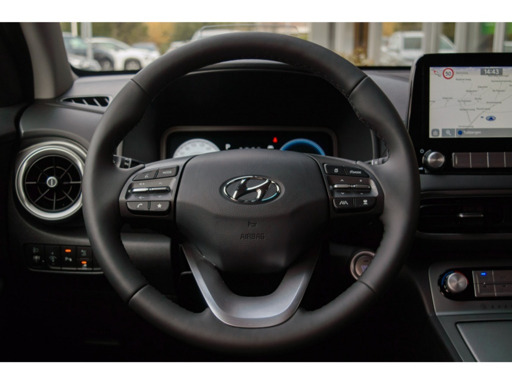 HYUNDAI-KONA-EV Premium 64 kWh   Private lease ?449 pm