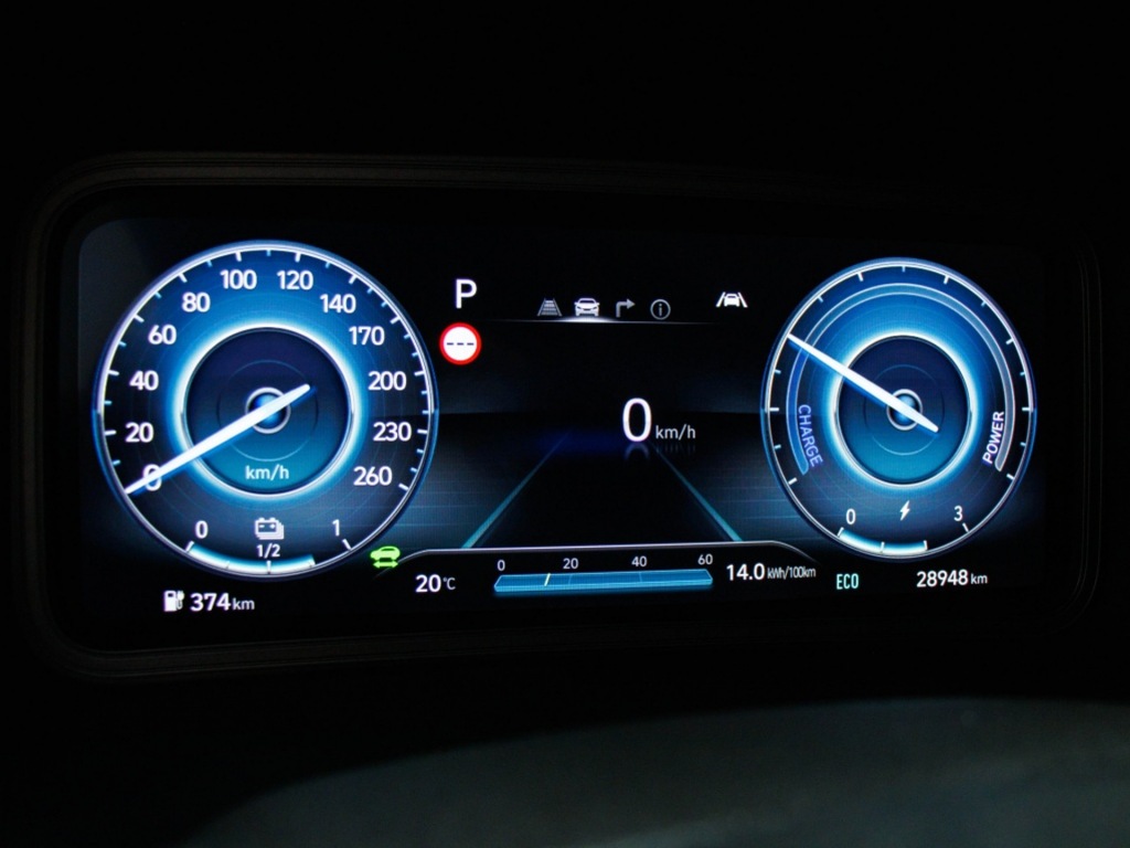 HYUNDAI-KONA-EV Premium 64 kWh   Private lease ?449 pm