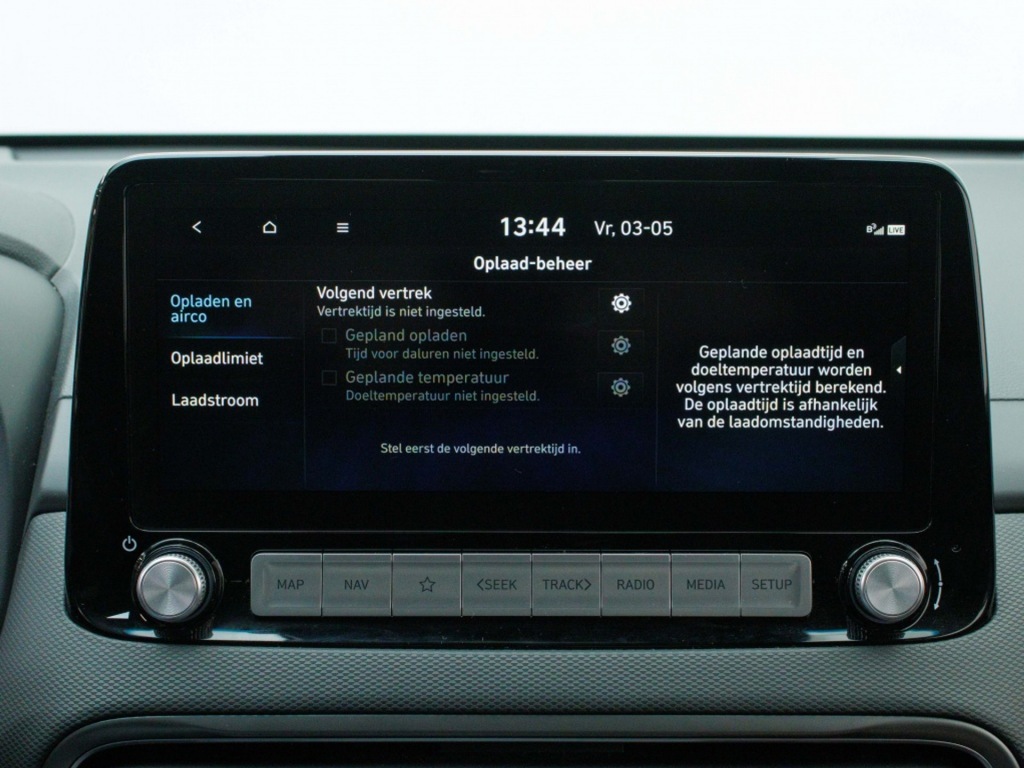 HYUNDAI-KONA-EV Premium 64 kWh   Private lease ?449 pm