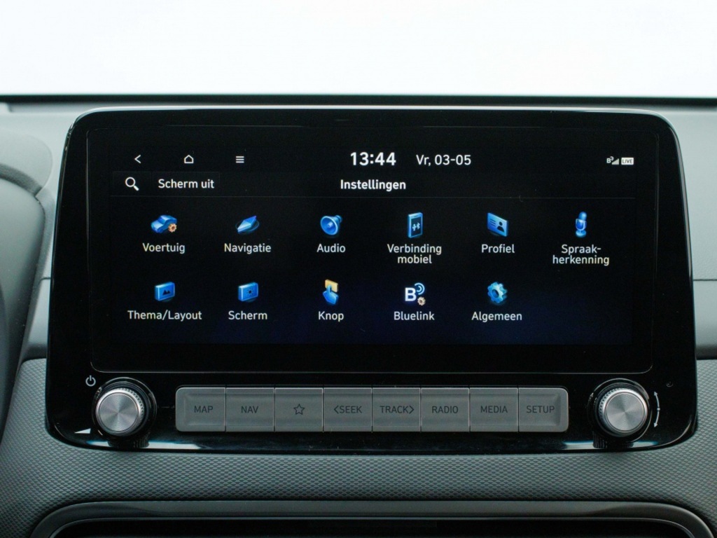 HYUNDAI-KONA-EV Premium 64 kWh   Private lease ?449 pm