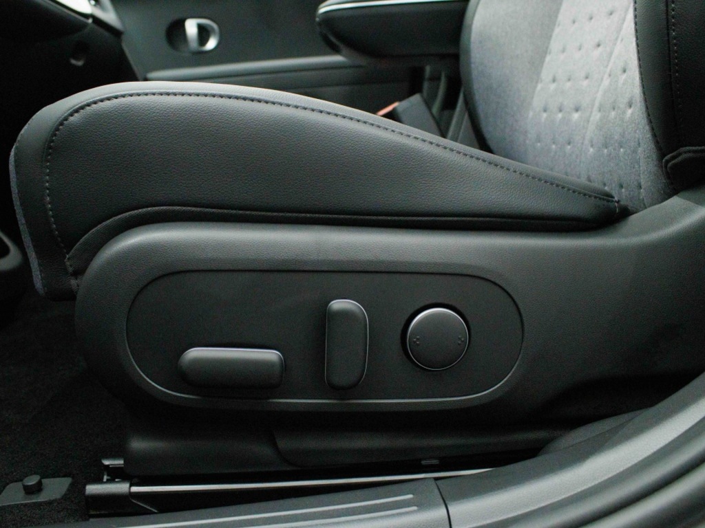 HYUNDAI-IONIQ 5-58 kWh Connect Private lease 545 pm
