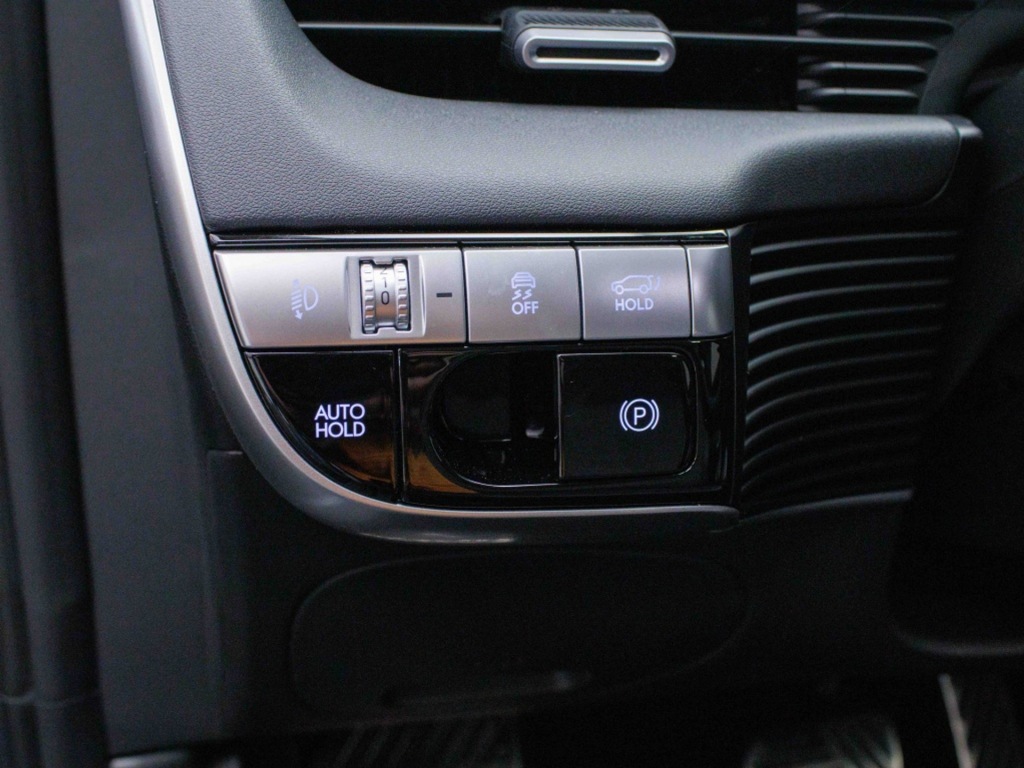 HYUNDAI-IONIQ 5-58 kWh Connect Private lease 545 pm