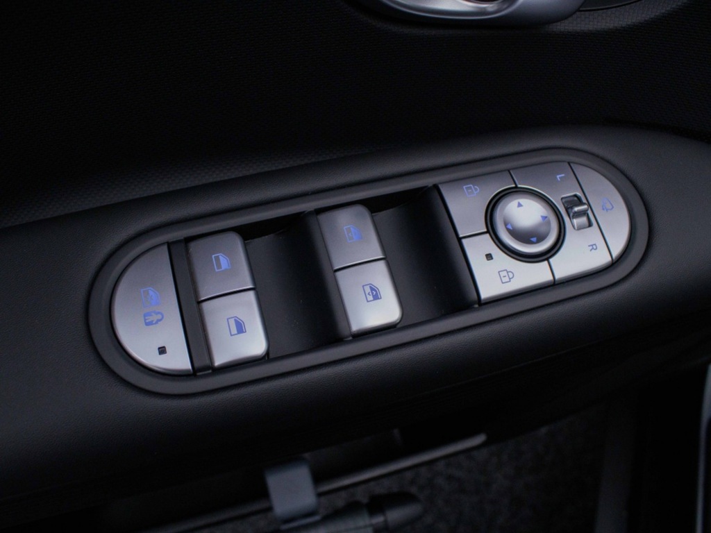 HYUNDAI-IONIQ 5-58 kWh Connect Private lease 545 pm