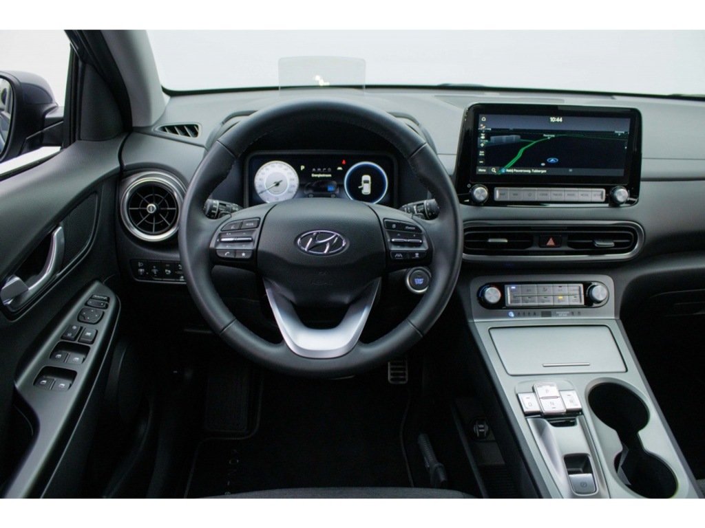 HYUNDAI-KONA-EV Fashion 64 kWh   DEMO   Private Lease 429 p/m