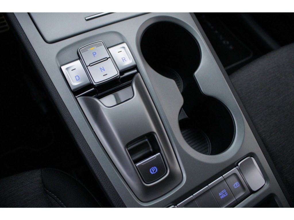 HYUNDAI-KONA-EV Fashion 64 kWh   DEMO   Private Lease 429 p/m