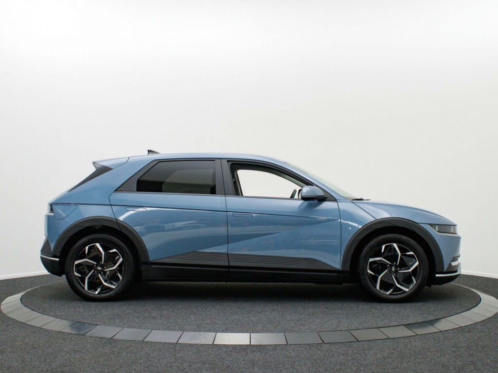 HYUNDAI-IONIQ 5-77 kWh Style Warmtepomp Private lease 599 p.m.