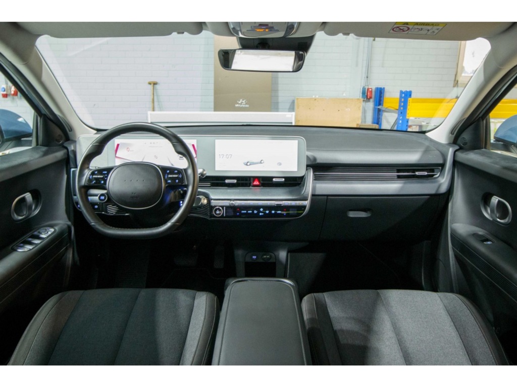 HYUNDAI-IONIQ 5-77 kWh Style Warmtepomp Private lease 599 p.m.