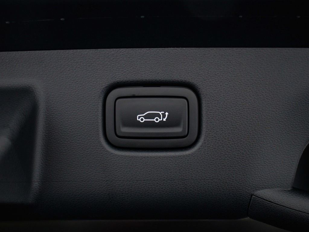 HYUNDAI-KONA-1.6 GDI HEV Comfort Smart   DEMO