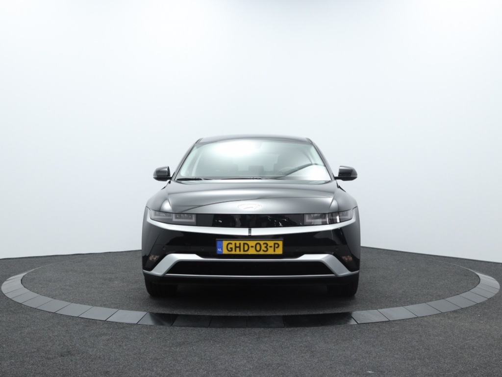 HYUNDAI-IONIQ 5-Connect+ 84 kWh Nieuw model Camera Navigatie Stoelverwarmi
