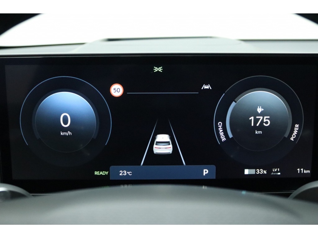 HYUNDAI-IONIQ 5-Connect+ 84 kWh Nieuw model Camera Navigatie Stoelverwarmi