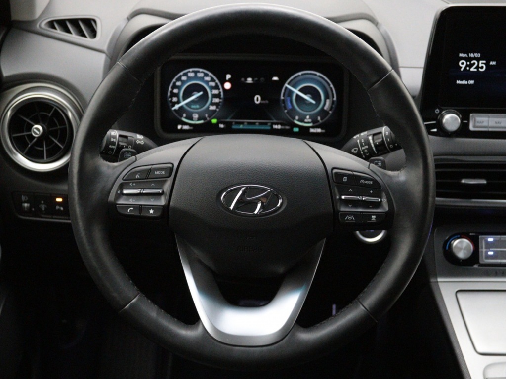 HYUNDAI-KONA-EV Premium 64 kWh   Private Lease 540,- p.m.   3 Fase   Leder