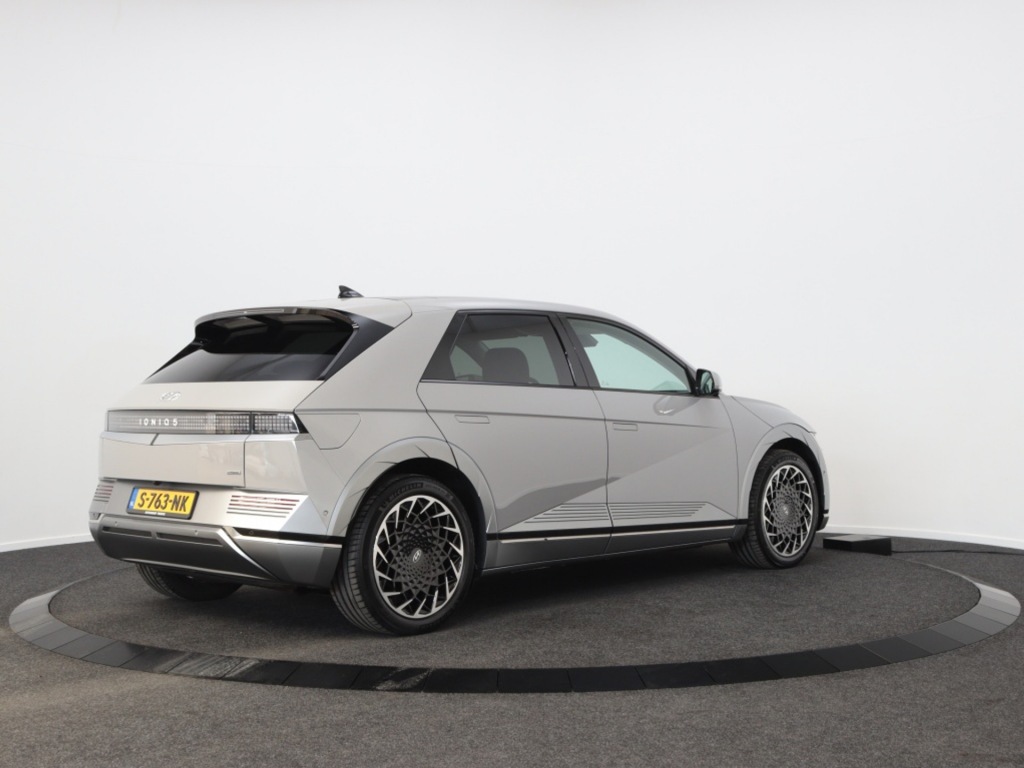 HYUNDAI-IONIQ 5-77 kWh 4WD Lounge Vision Panoramadak PL 659 pm