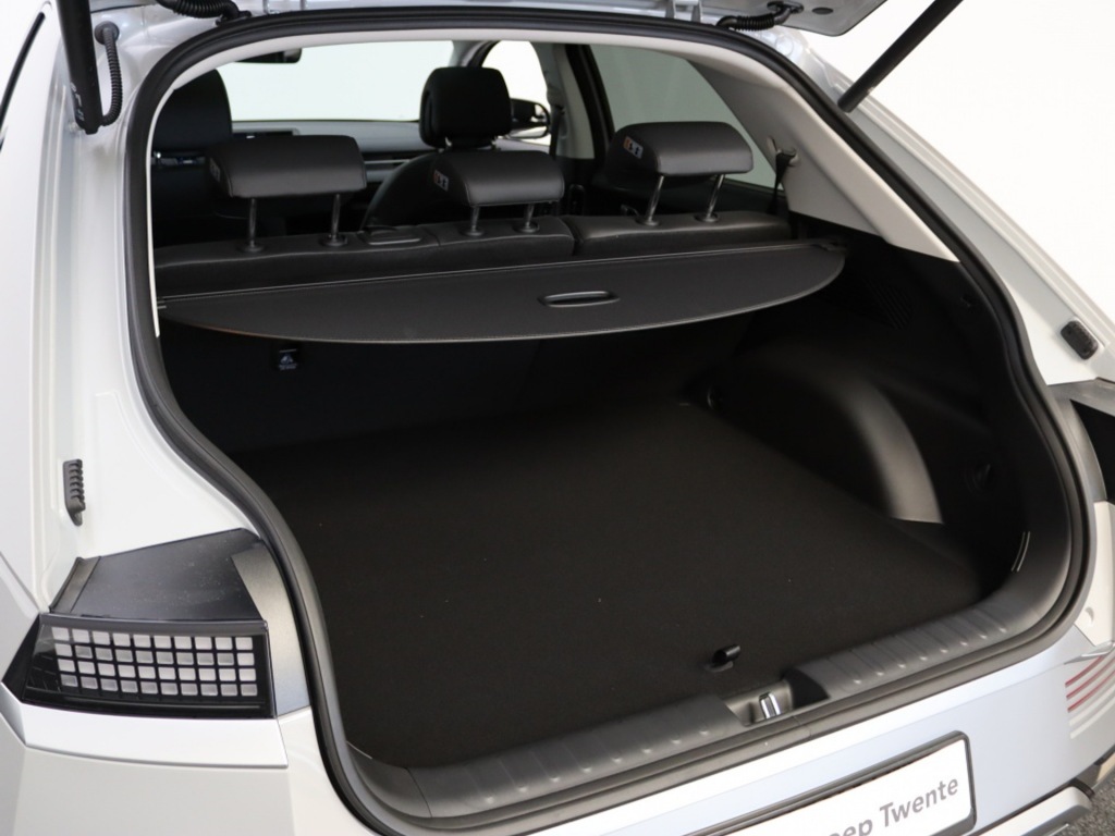 HYUNDAI-IONIQ 5-77 kWh 4WD Lounge Vision Panoramadak PL 659 pm