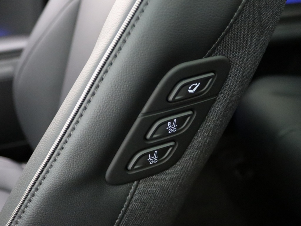HYUNDAI-IONIQ 5-77 kWh 4WD Lounge Vision Panoramadak PL 659 pm