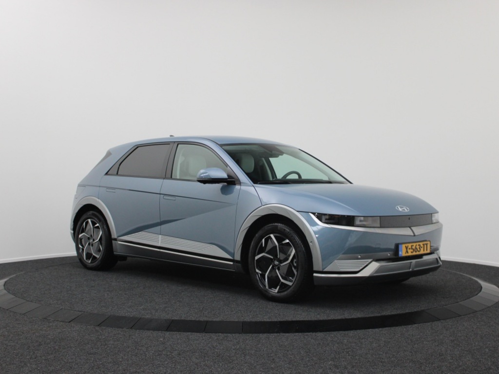HYUNDAI-IONIQ 5-77 kWh Lounge RWD DEMO Private lease 699 p.m.