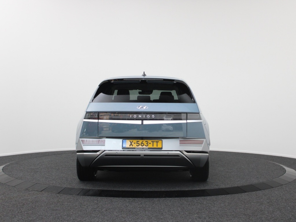 HYUNDAI-IONIQ 5-77 kWh Lounge RWD DEMO Private lease 699 p.m.